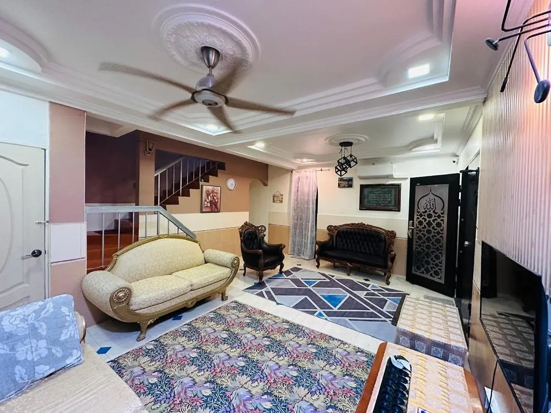 D Lu Lu Homestay, Great Location, Good Spaces Johor Bahru 0*,  Malaysia