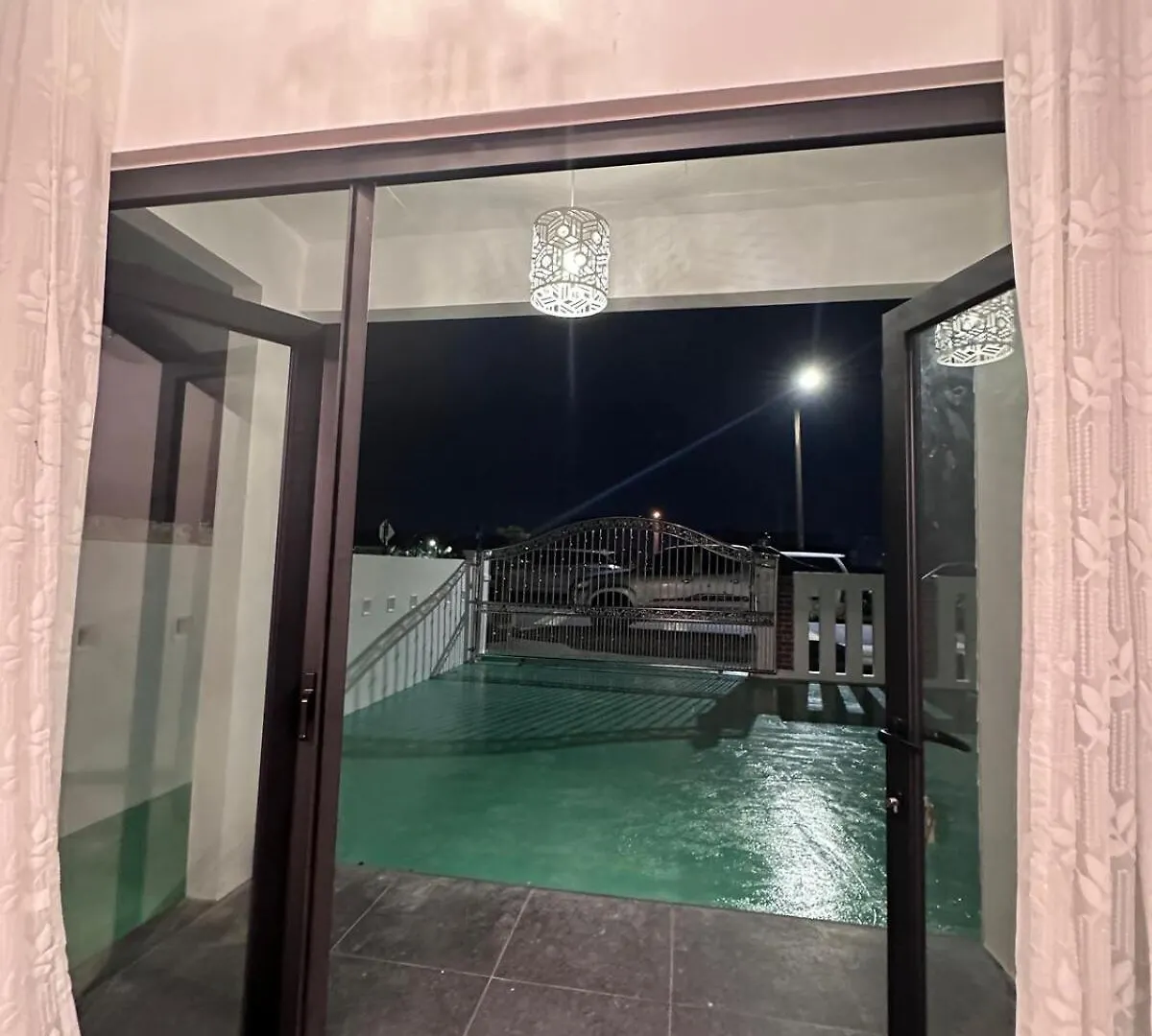 ג'והור בהרו D Lu Lu Homestay, Great Location, Good Spaces בית נופש