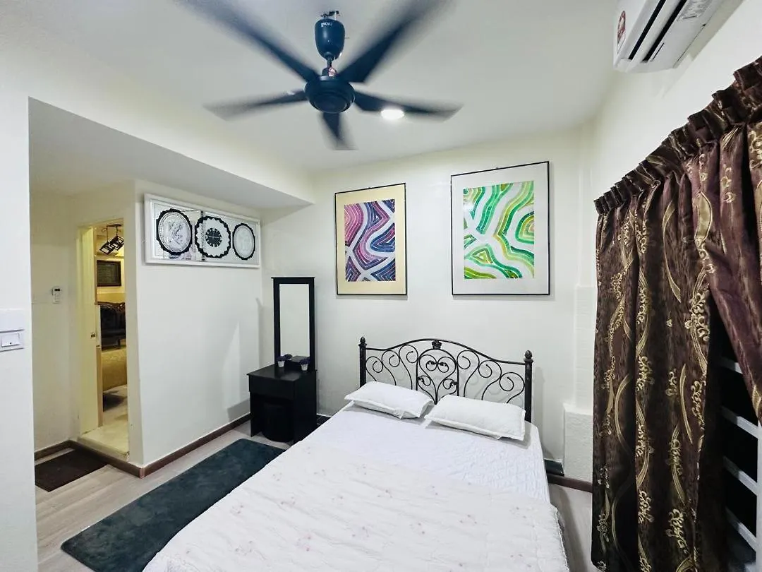 בית נופש ג'והור בהרו D Lu Lu Homestay, Great Location, Good Spaces מלזיה